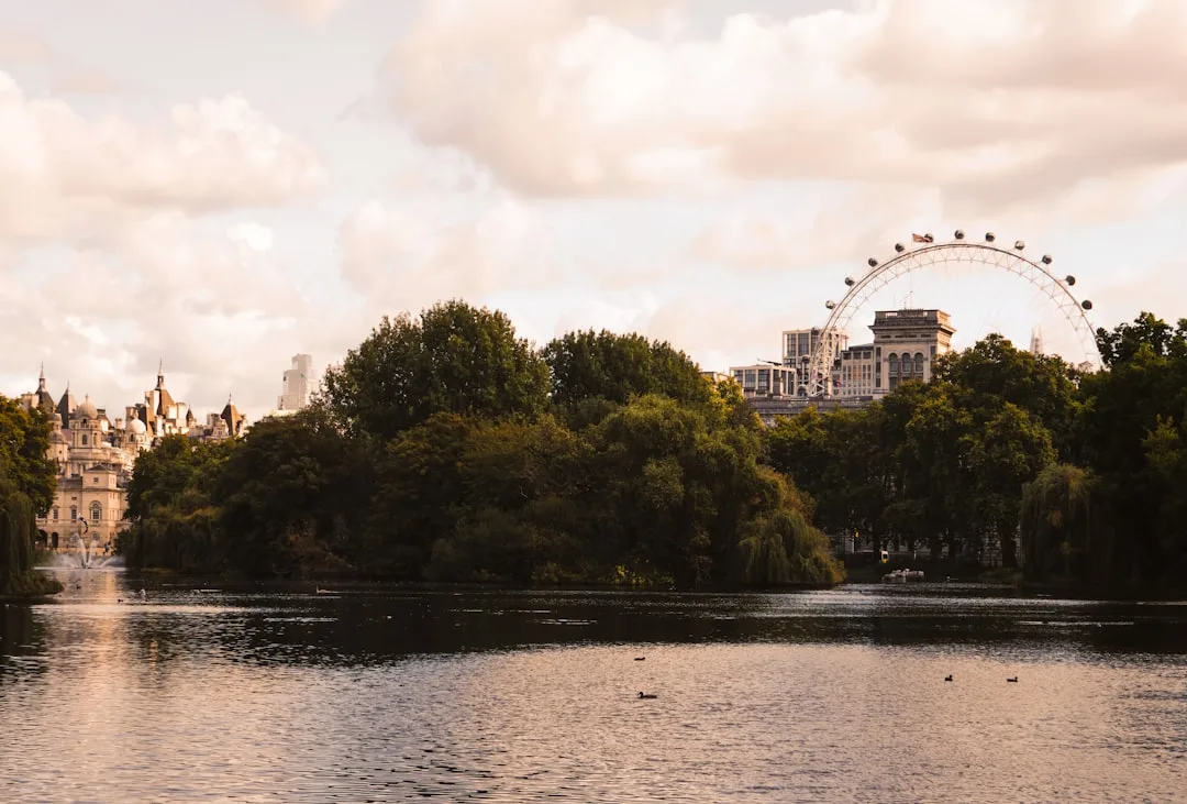 Photo of St James’s Park, image 3 of 3
