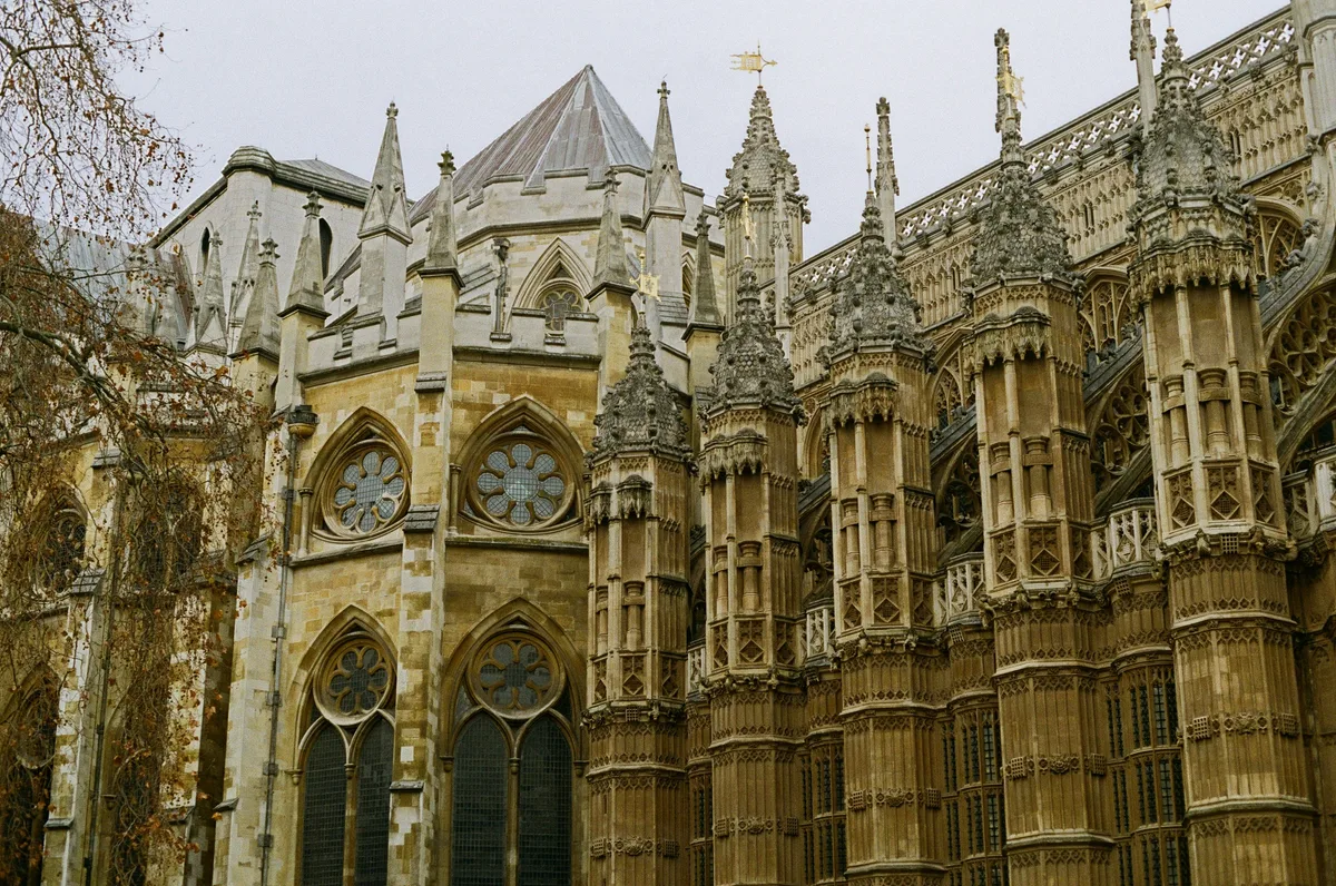 Photo of Westminster Abbey, image 1 of 2
